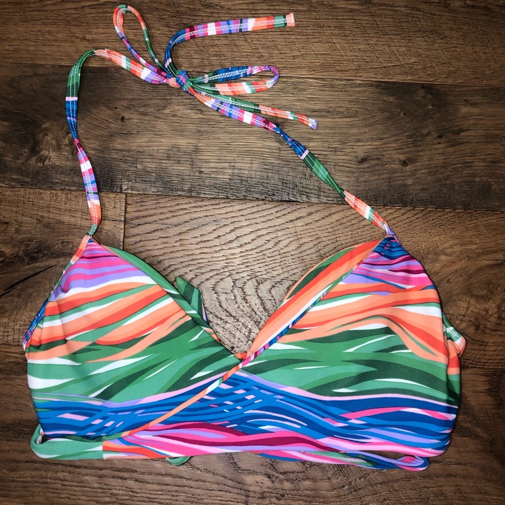 NWT women’s swim top